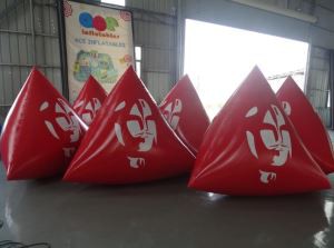 ทุ่นสามเหลี่ยมเป่าลม